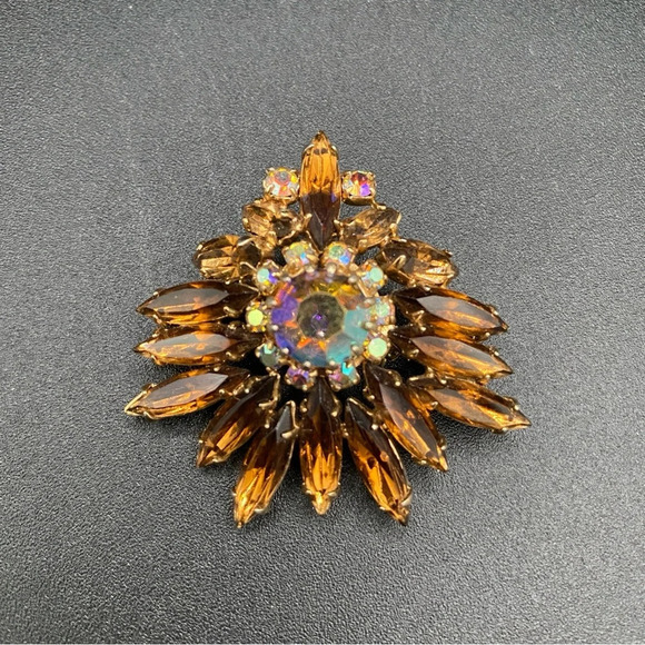 Vintage Navette Amber and Brown AB Rhinestone Brooch - Old Hollywood Style - Picture 10 of 13